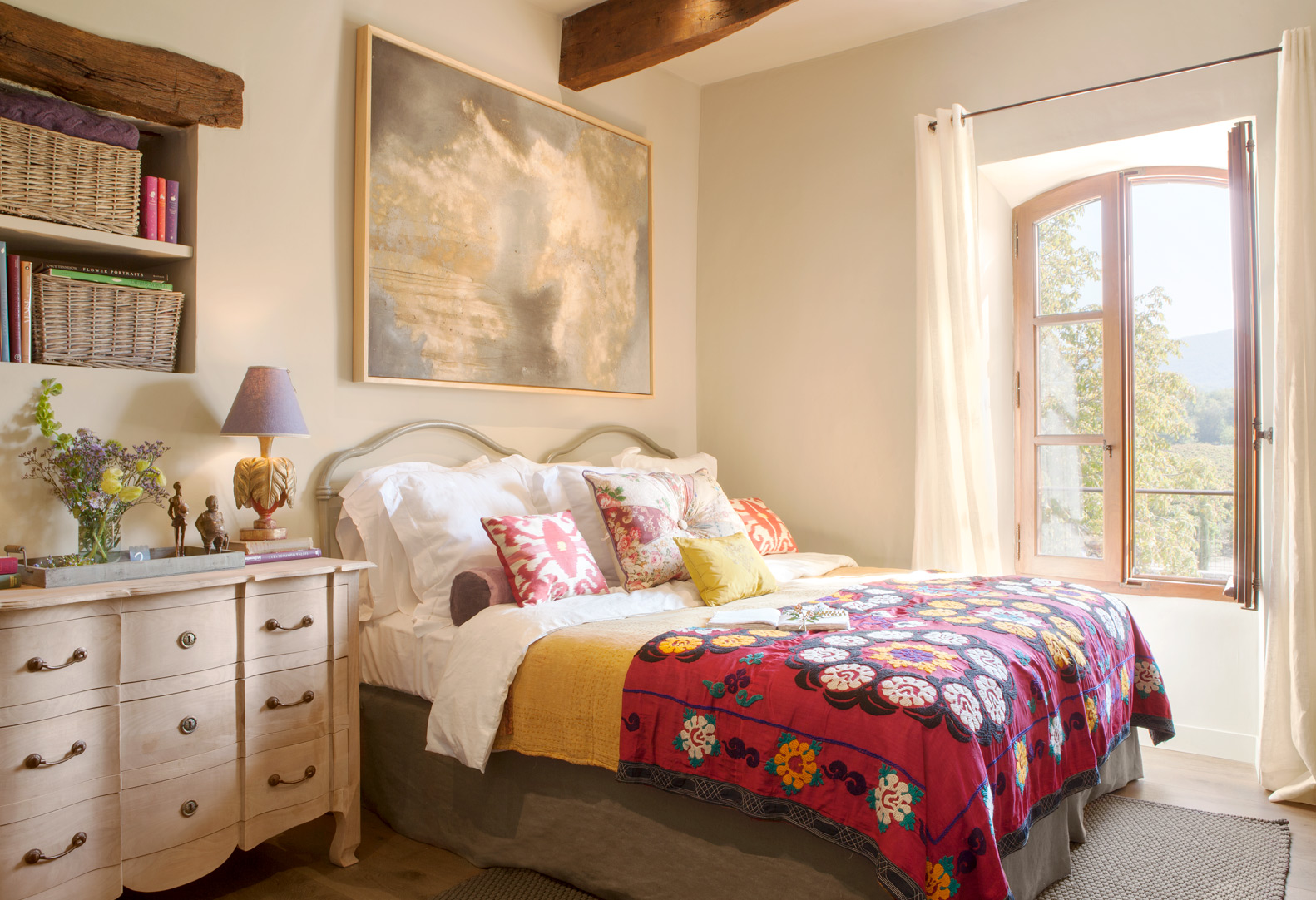 Interior of Maison Basse - view 11